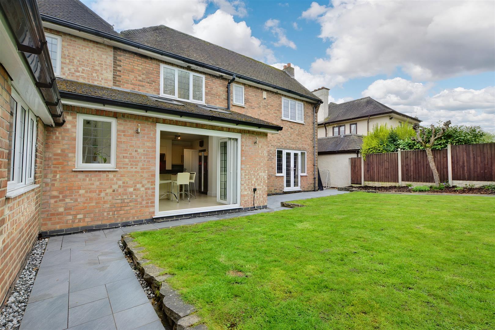 Derby Road, Bramcote, Nottingham Robert Ellis Estate Agents